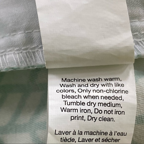 Khakis by Gap The Boyfriend Short Green & White Chevron Print Size 10 - Picture 5 of 8